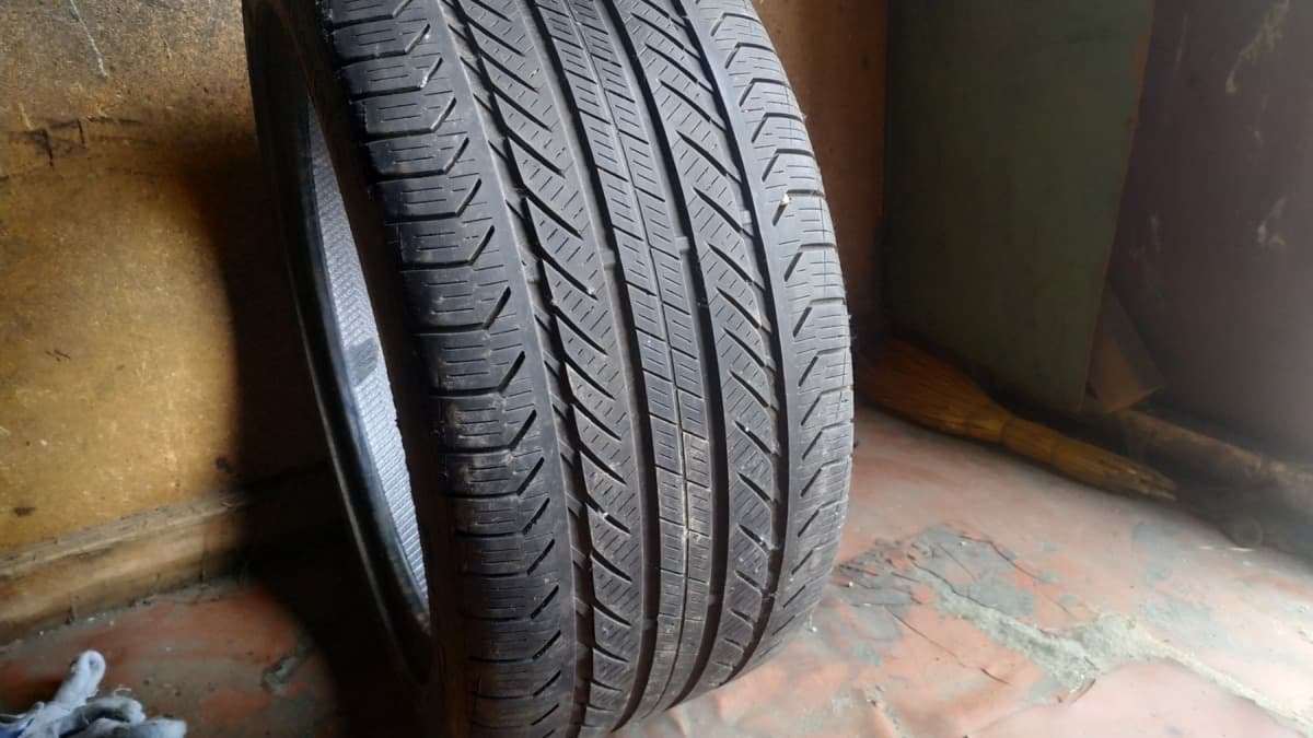 Вживані шини з Європи Continental ProContact GX SSR 275/40 R 19