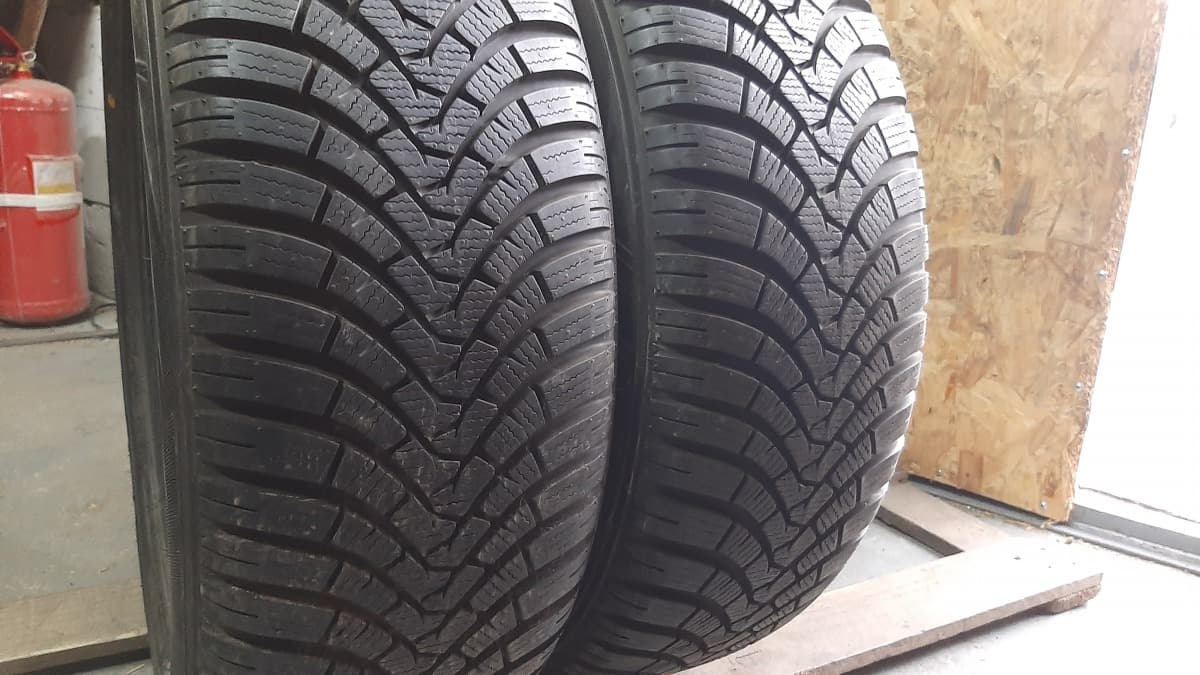 Вживані шини з Європи Falken Euro Winter HS01 SUV 215/55 R 18