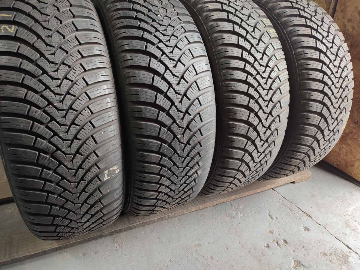 Вживані шини з Європи Falken Eurowinter HS01 SUV  215/55 R 18