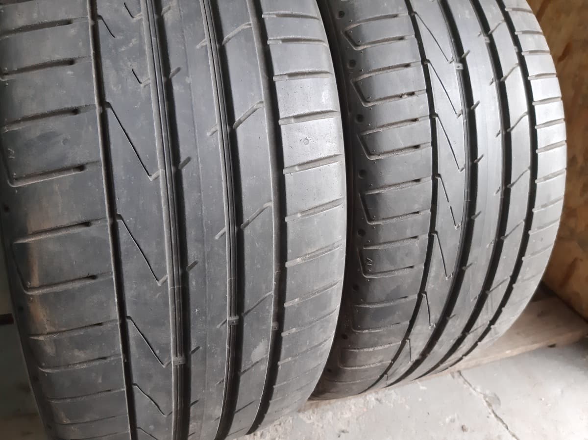 Вживані шини з Європи Hankook Ventus S1 EVO2    . 245/40 R 18