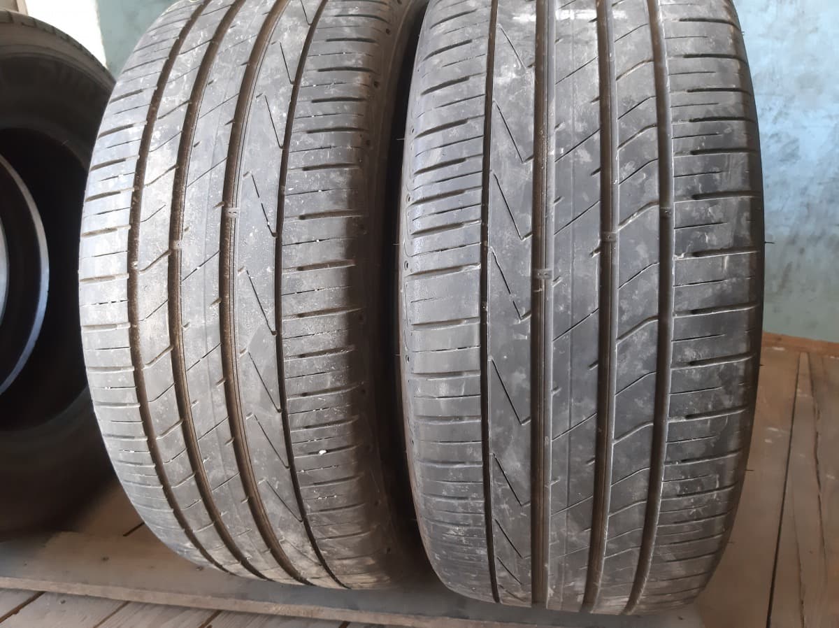Вживані шини з Європи Hankook Ventus S1 EVO2 suv 255/45 R 19