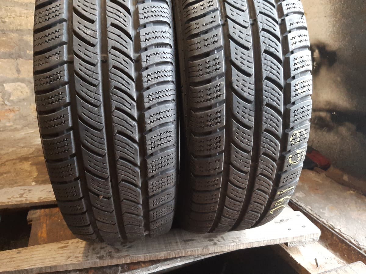 Вживані шини з Європи Continental Vanco Winter 2          . 205/65 R 16C