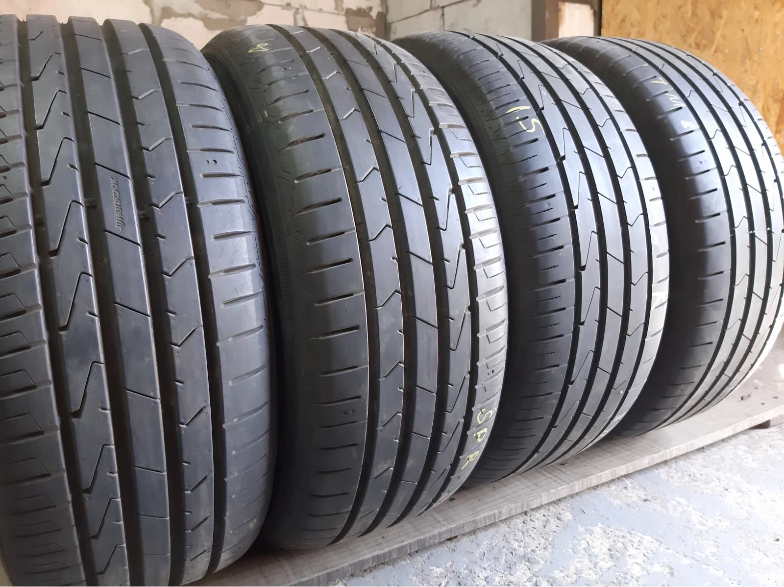 Вживані шини з Європи Hankook Ventus Prime 3    225/55 R 16