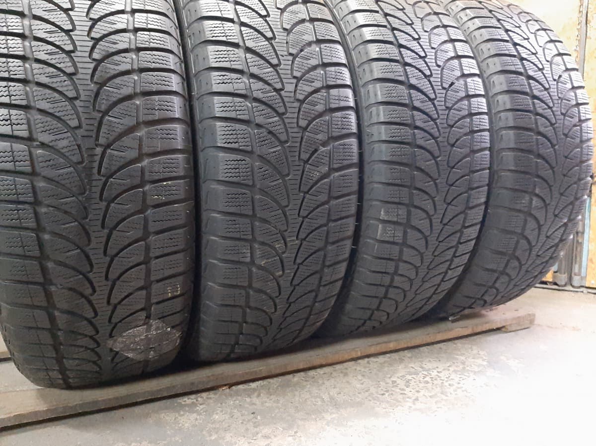 Вживані шини з Європи Bridgestone Blizzak LM-80 EVO  …   .   . 235/60 R 18