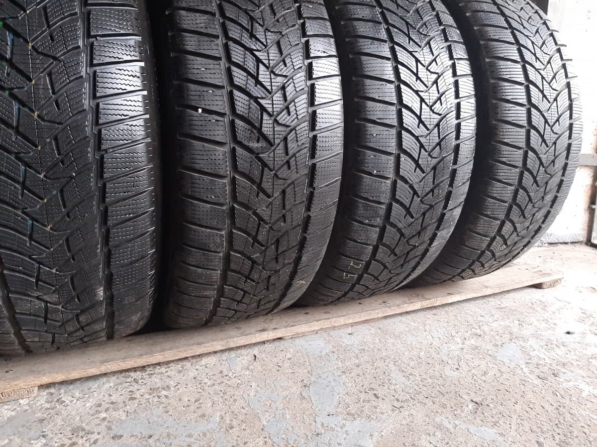 Вживані шини з Європи Dunlop Winter Sport 5   .    . 255/50 R 19
