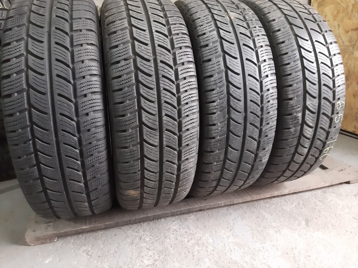 Вживані шини з Європи Continental Vanco Winter 2     235/65 R 16C