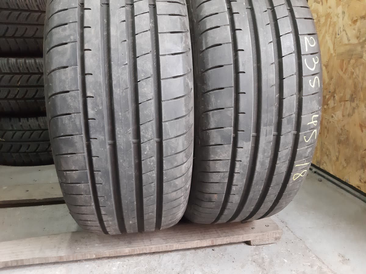 Вживані шини з Європи GoodYear Eagle F1 Asymmetric 3 . .  235/45 R 18