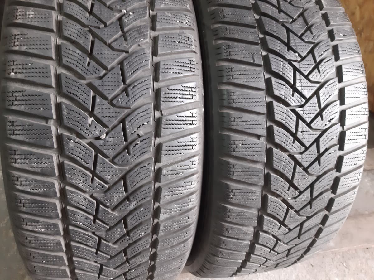 Вживані шини з Європи Dunlop Winter Sport 5     235/45 R 18