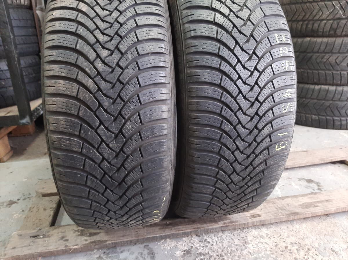 Вживані шини з Європи Falken EuroWinter HS 01 . . . 225/45 R 19