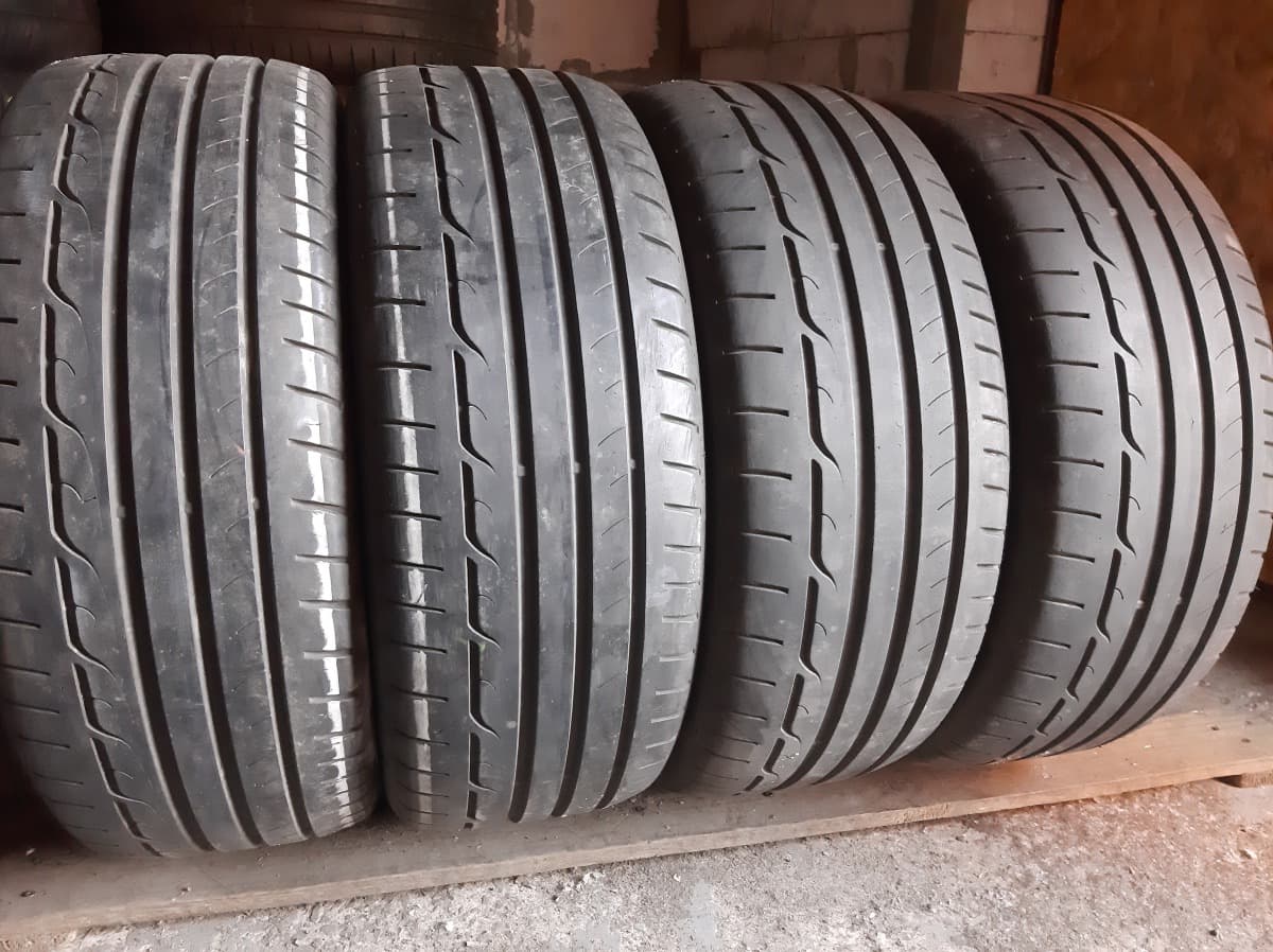 Вживані шини з Європи Dunlop Sport Maxx RT 225/45 R 19