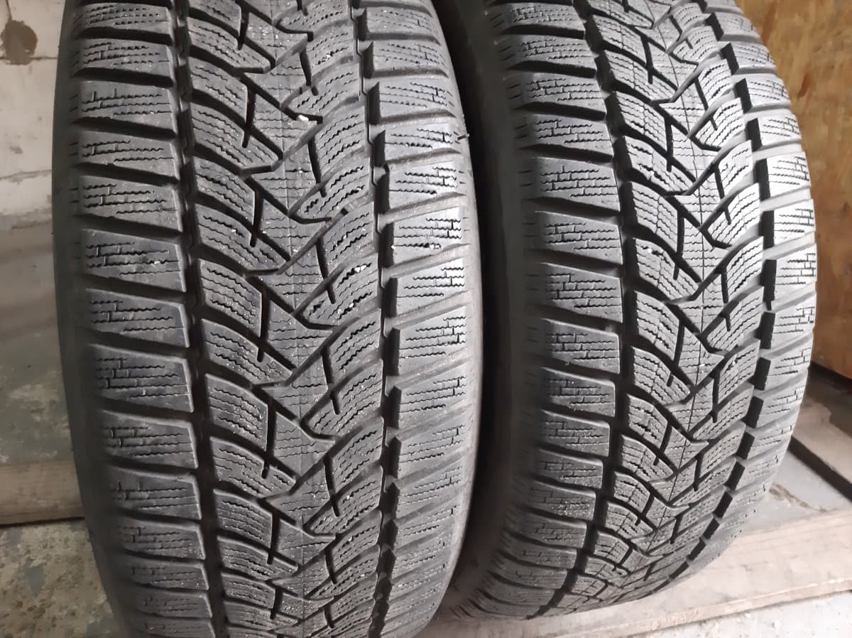 Вживані шини з Європи Dunlop Winter Sport 5          215/50 R 17