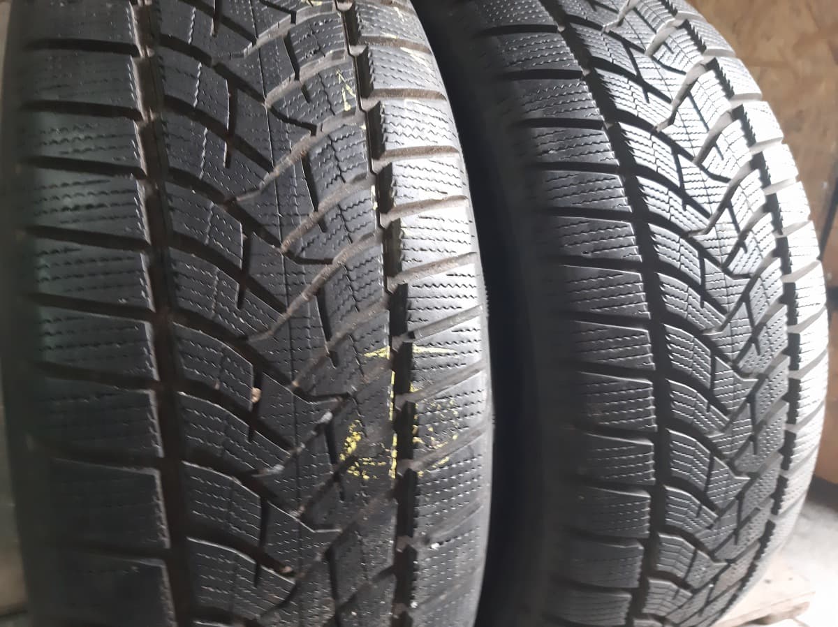 Вживані шини з Європи Dunlop WinterSport 5 Suv    .   235/55 R 19