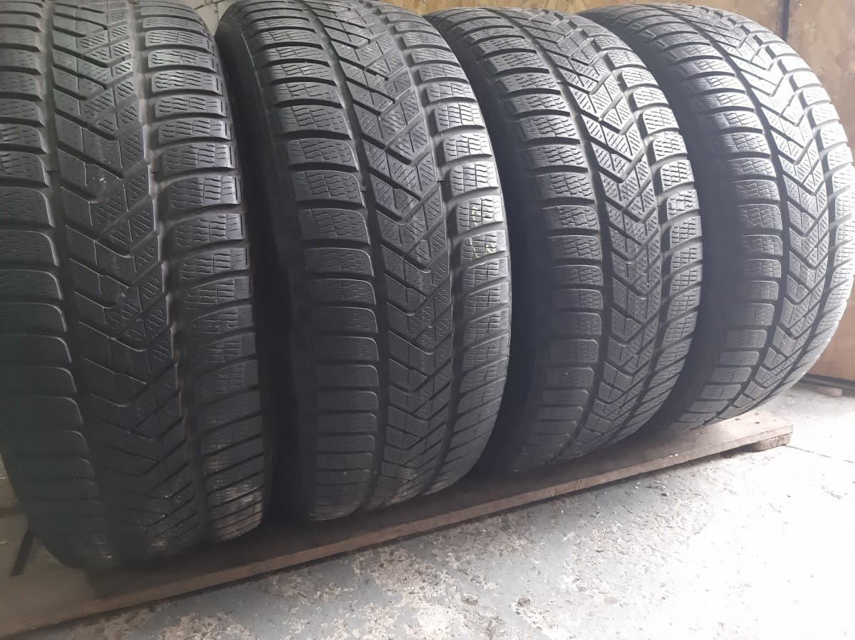 Вживані шини з Європи Pirelli Sottozero 3     255/45 R 19