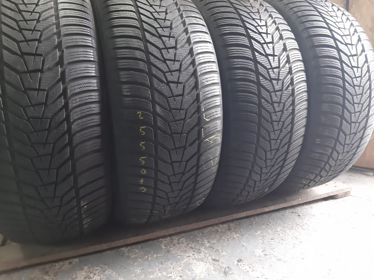 Вживані шини з Європи Hankook Winter i*cept evo 3  255/50 R 19