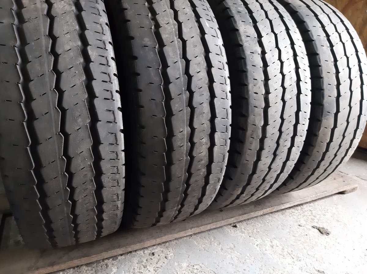 Вживані шини з Європи Continental VancoCamper    215/70 R 15C