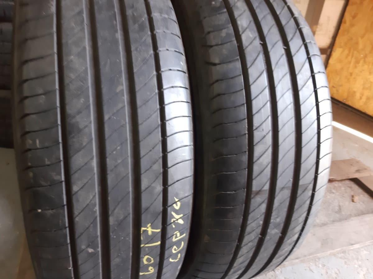 Вживані шини з Європи Michelin Primacy 4    .  . 215/60 R 17
