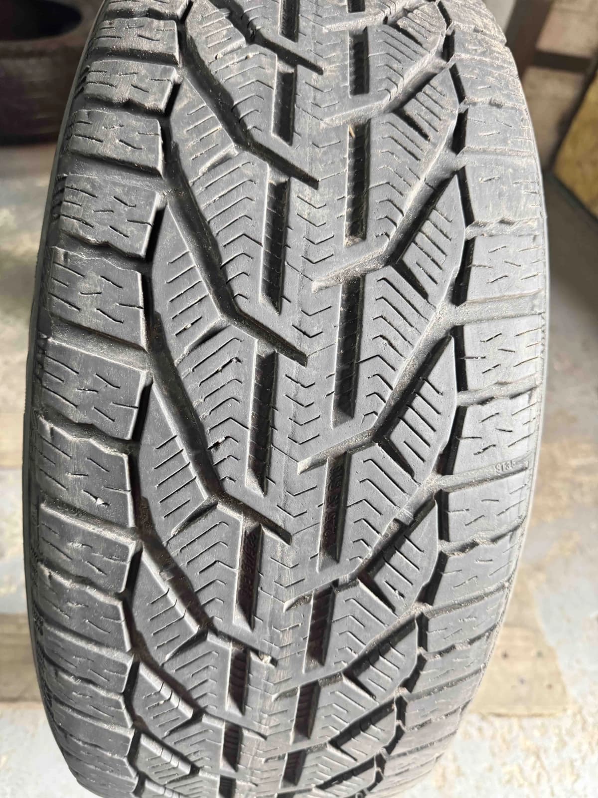 Вживані шини з Європи Sebring Snow 225/45 R 18