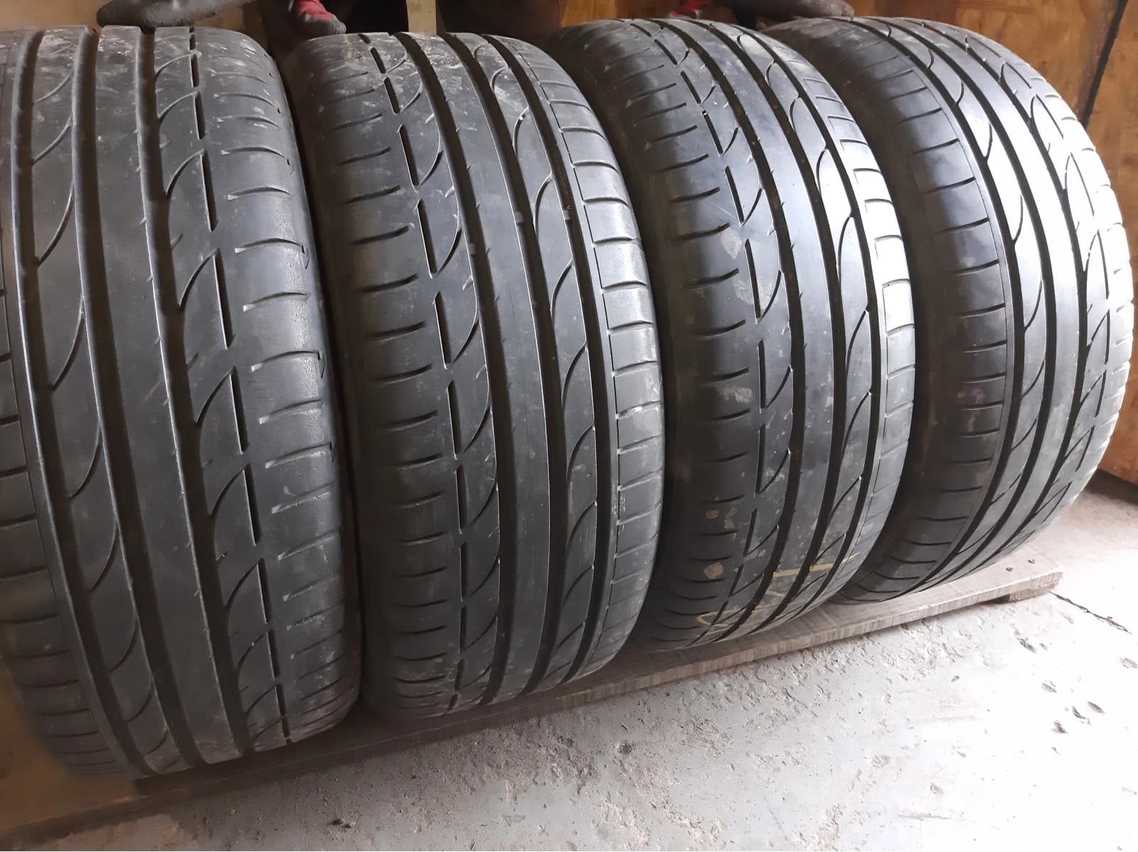 Вживані шини з Європи Bridgestone Potenza S 001 225/40 R 19