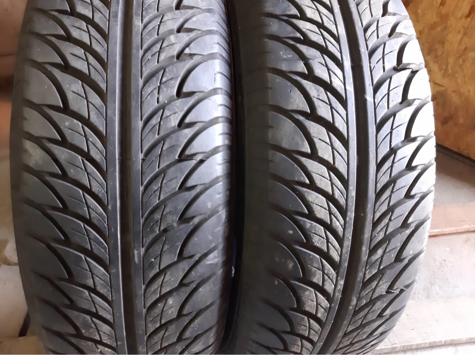 Вживані шини з Європи Sportiva Z 65 205/65 R 15