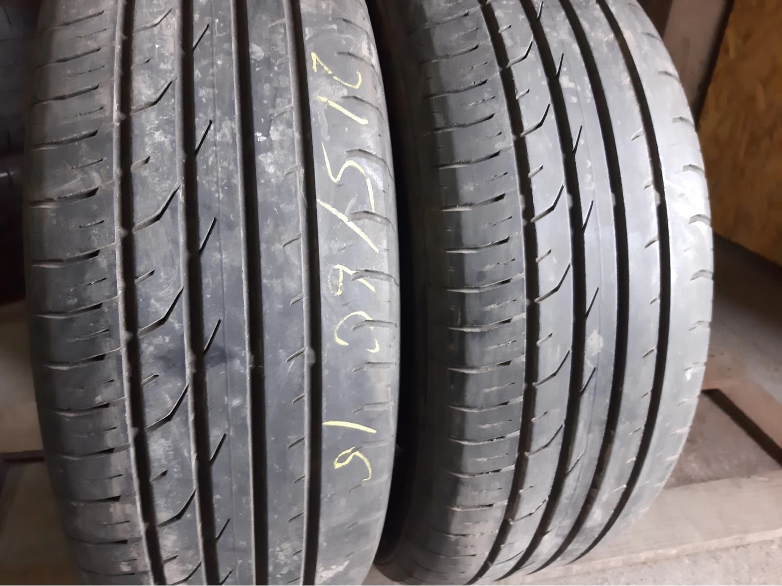 Вживані шини з Європи Continental Conti Premium Contact 2  .  . 215/60 R 16