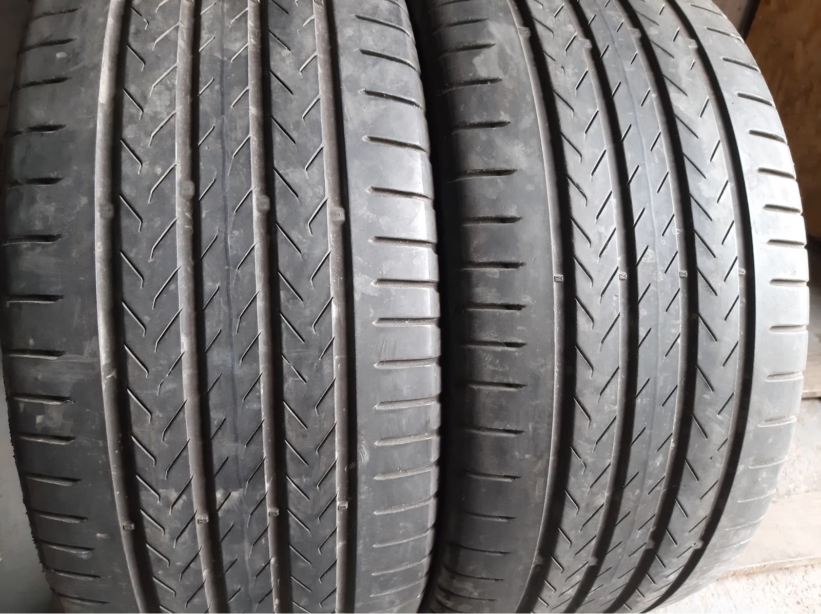 Вживані шини з Європи Continental Eco Contact 6Q 245/40 R 20