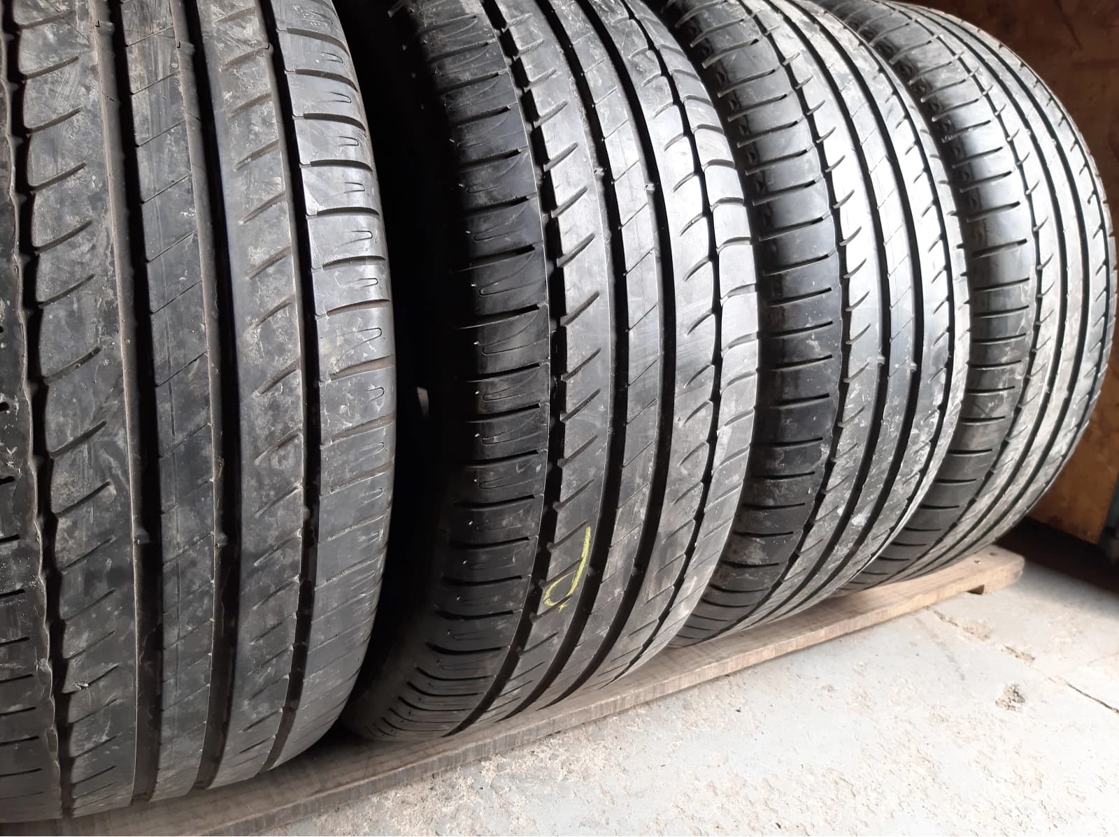 Вживані шини з Європи Michelin Primacy HP 225/55 R 17