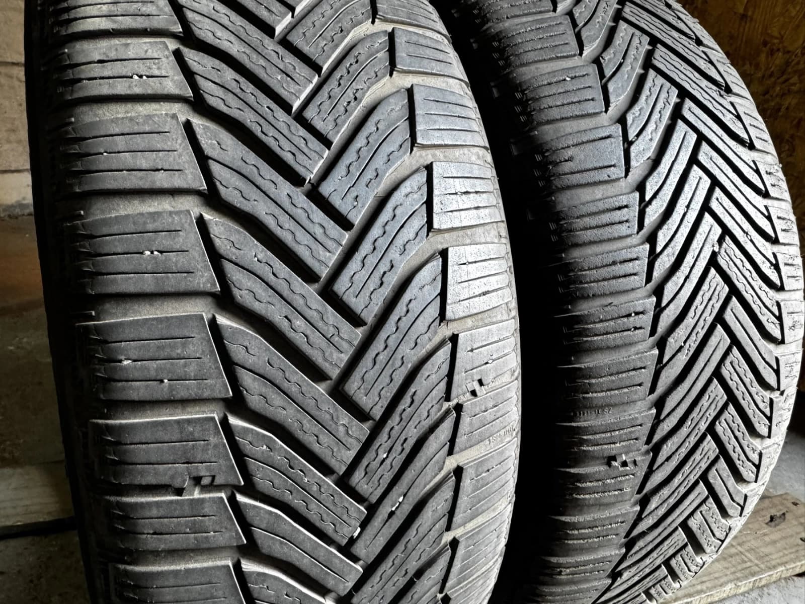 Вживані шини з Європи Michelin Alpin 6 205/55 R 16