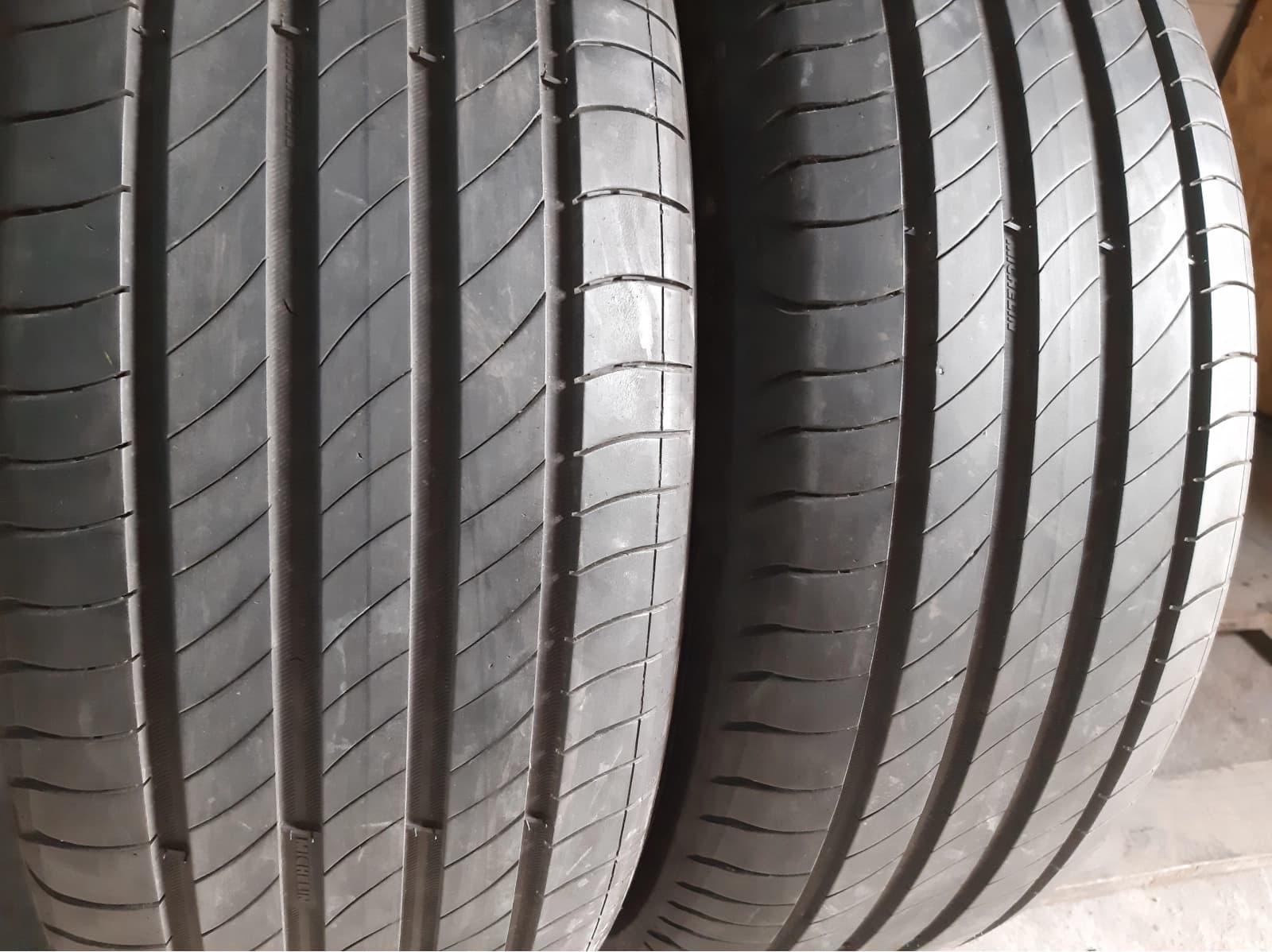 Вживані шини з Європи Michelin E Primacy 235/60 R 18