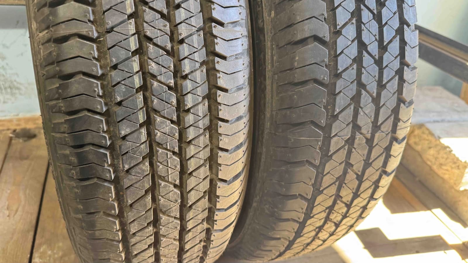 Вживані шини з Європи Bridgestone Dueler HT 684 205/65 R 16
