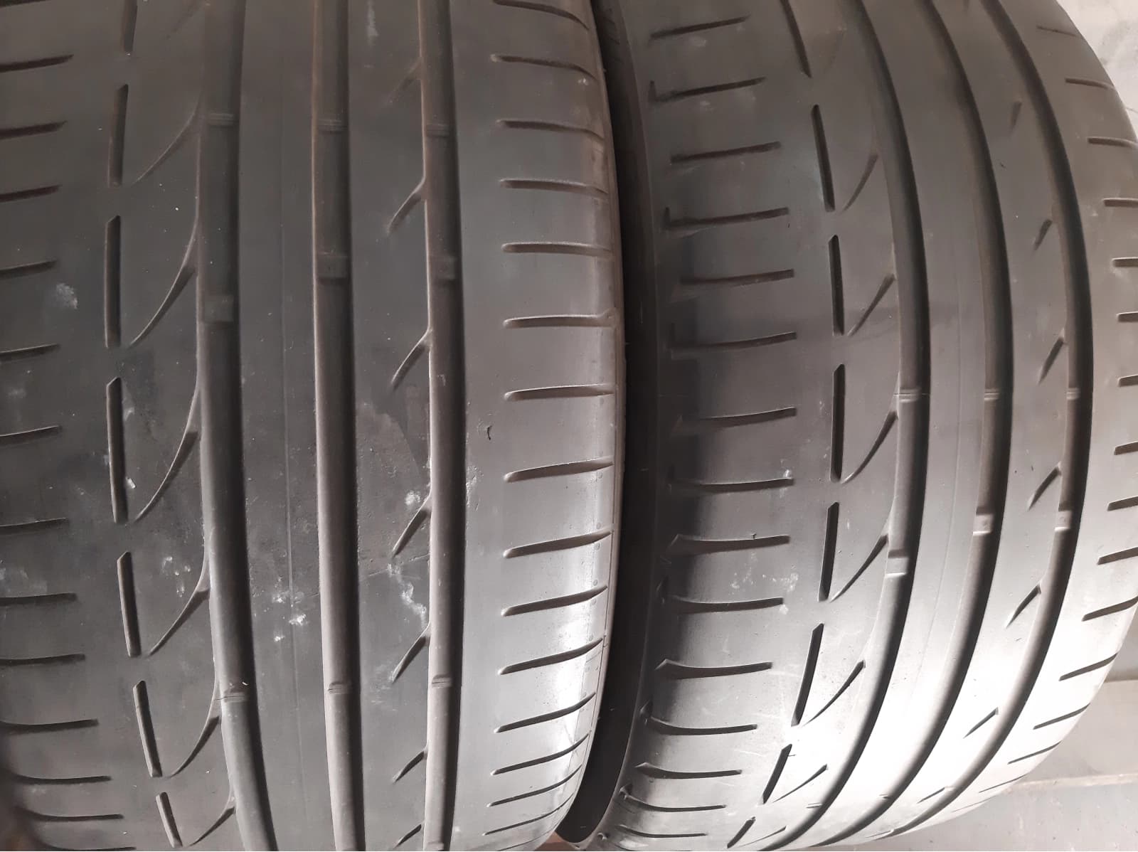 Вживані шини з Європи Bridgestone Potenza S001 255/35 R 19