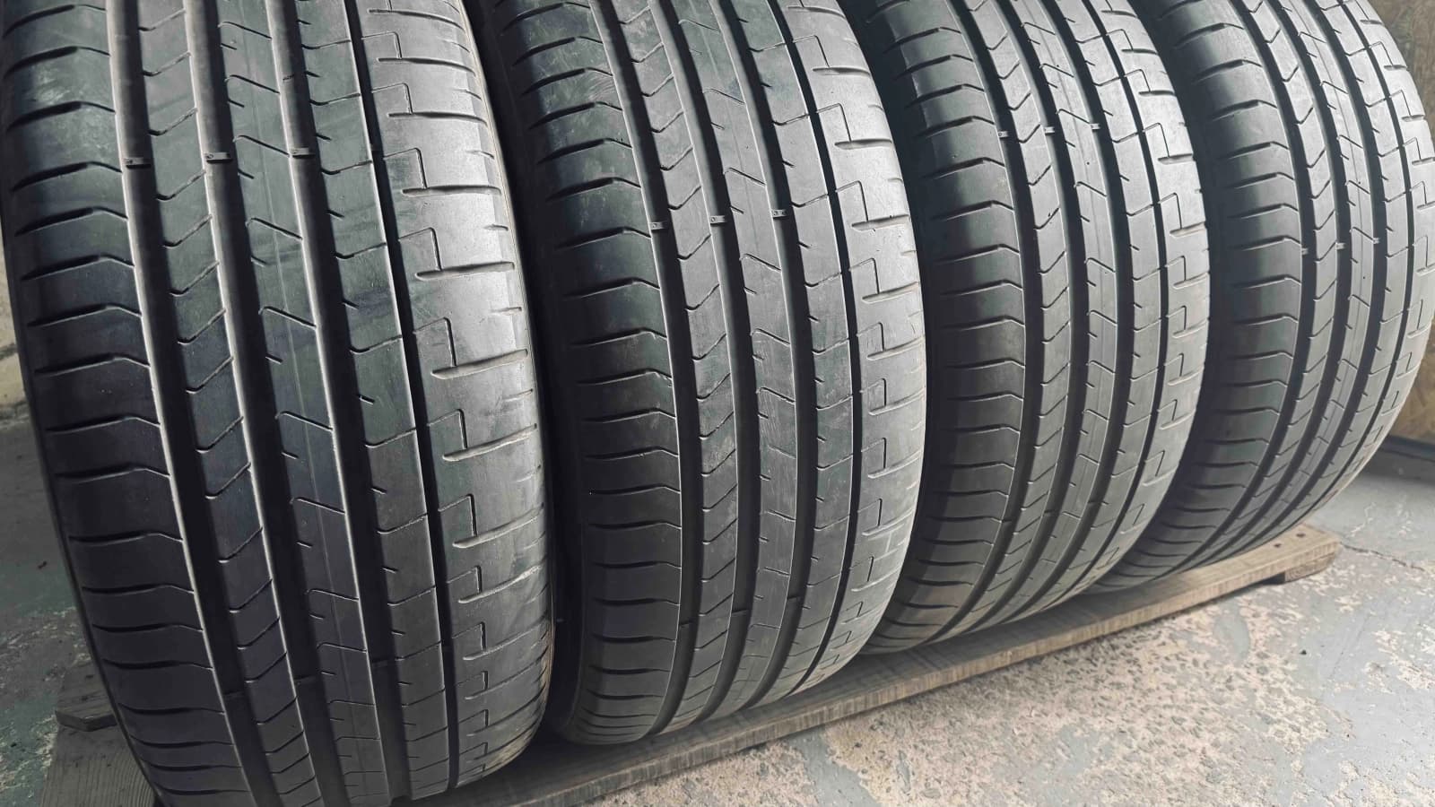 Вживані шини з Європи Pirelli P Zero 245/40 R 20