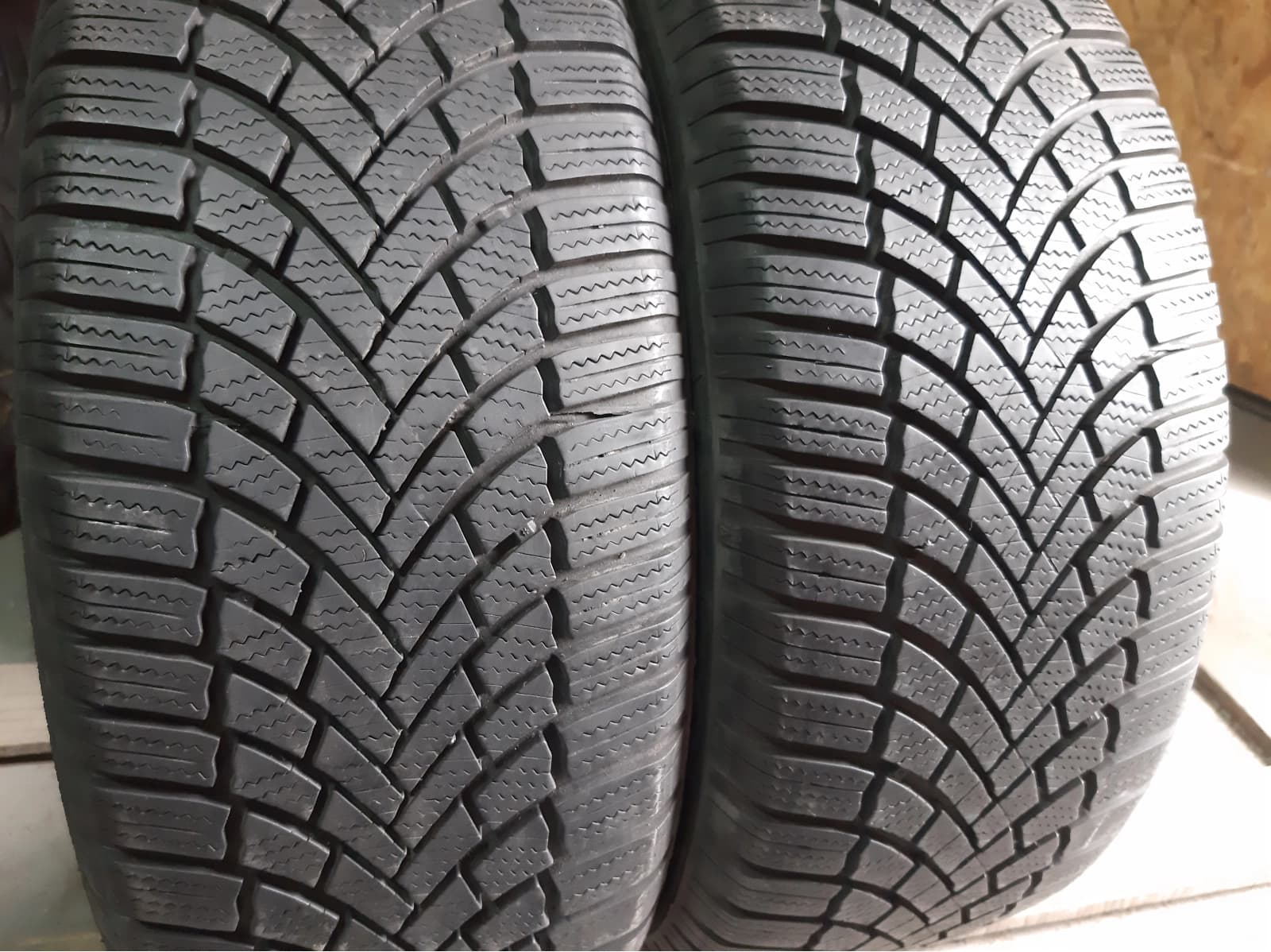 Вживані шини з Європи Bridgestone Blizzak LM 005  .   225/55 R 17