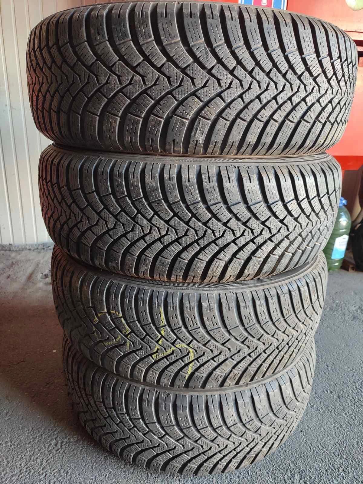 Вживані шини з Європи Falken EuroWinter HS 01 Suv 215/60 R 17