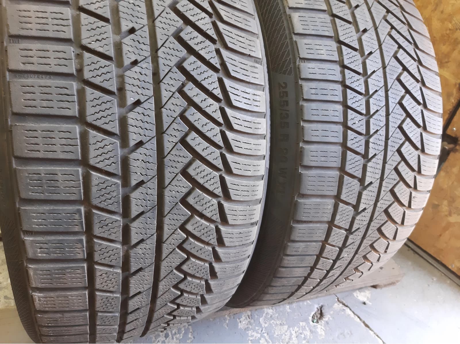 Вживані шини з Європи Continental WinterContact TS850P    255/35 R 20