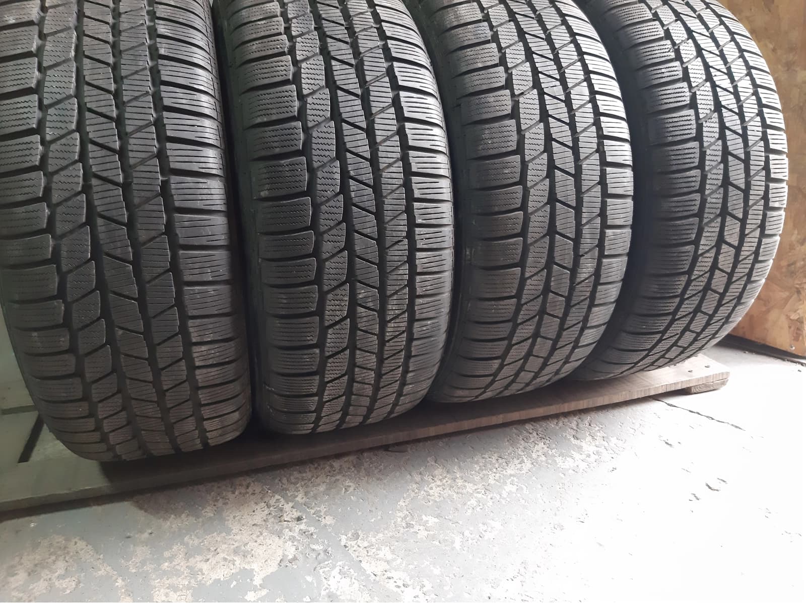Вживані шини з Європи Сontinental ContiWinterContact TS810SSR.      245/50 R 18