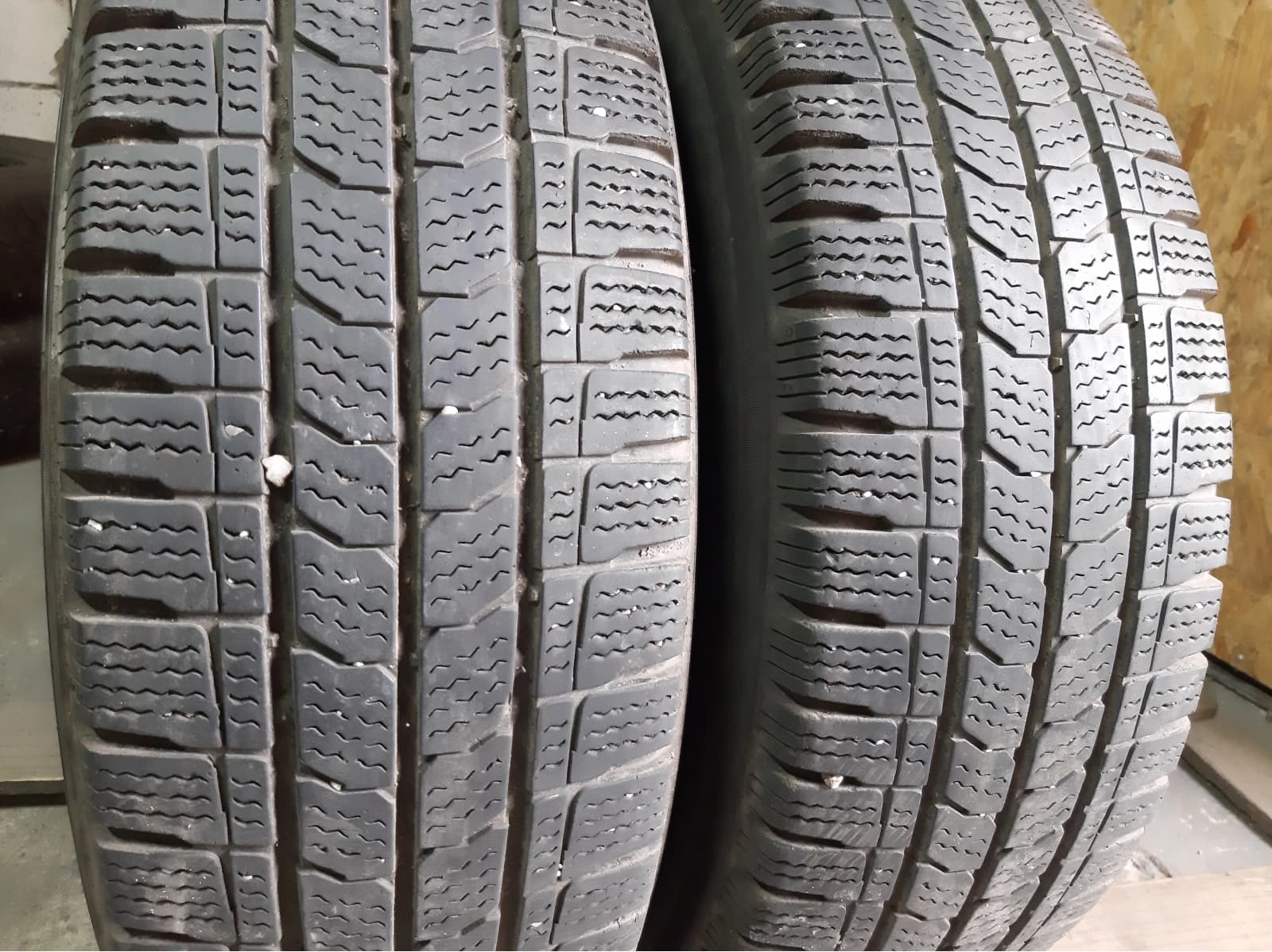 Вживані шини з Європи Kleber Transalp 2 205/65 R 16C