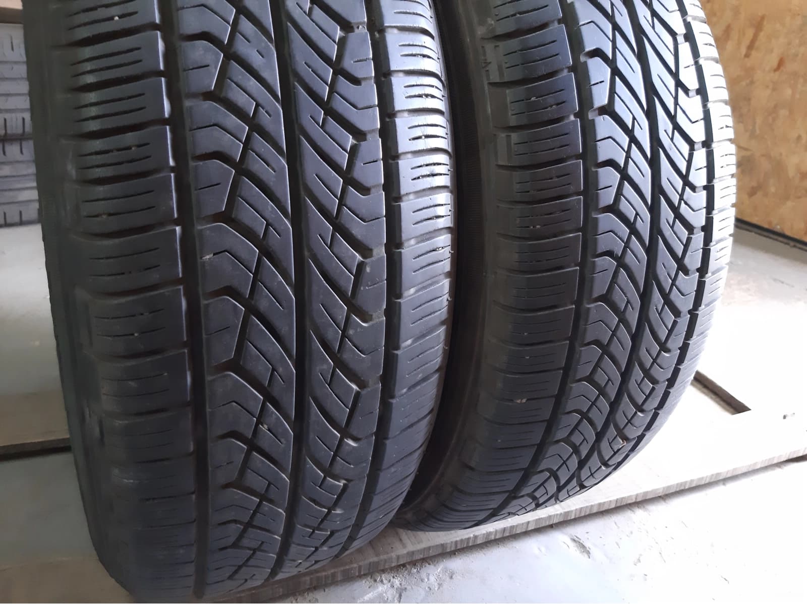 Придбати вживані шини Yokohama Geolendar G 95 … 225/55 R 17 Вживані шини з Європи Yokohama Geolendar G 95 … 225/55 R 17