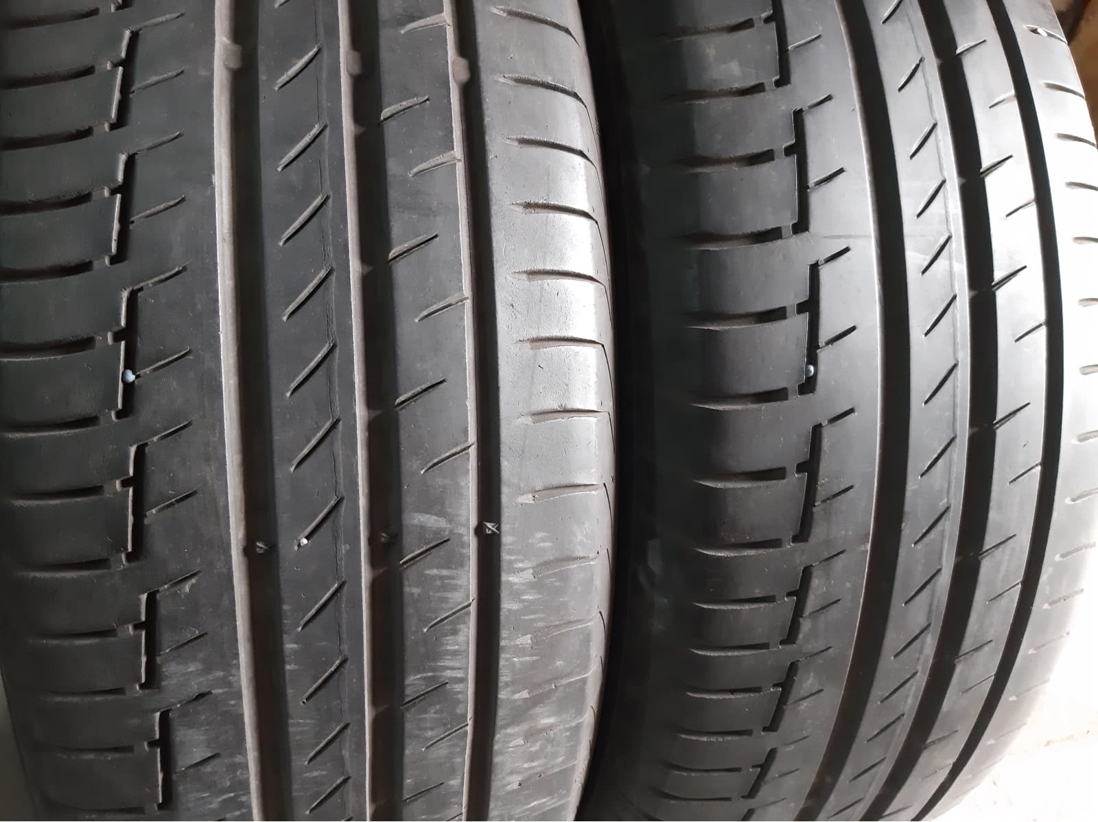 Придбати вживані шини Continental Conti Premium Contact 5 215/60 R 16 Вживані шини з Європи Continental Conti Premium Contact 5 215/60 R 16