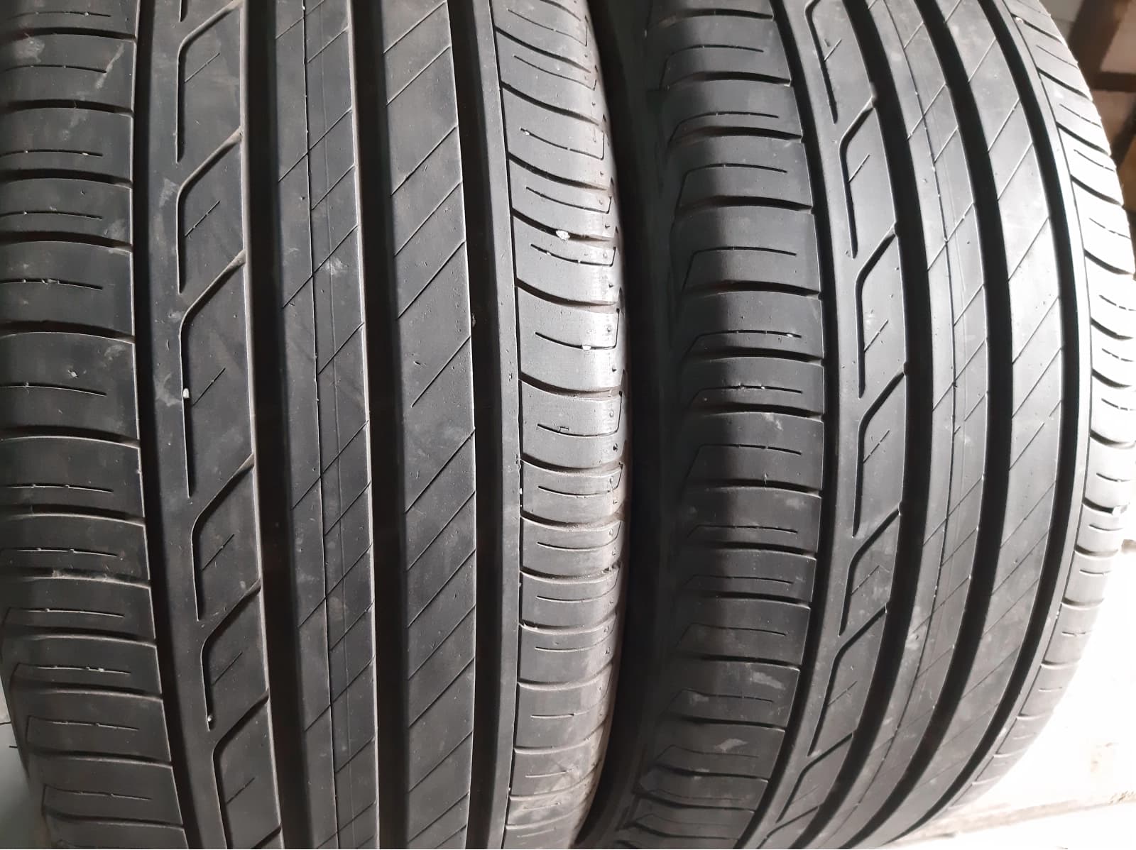 Придбати вживані шини Bridgestone Turanza T001 . 225/40 R 18 Вживані шини з Європи Bridgestone Turanza T001 . 225/40 R 18