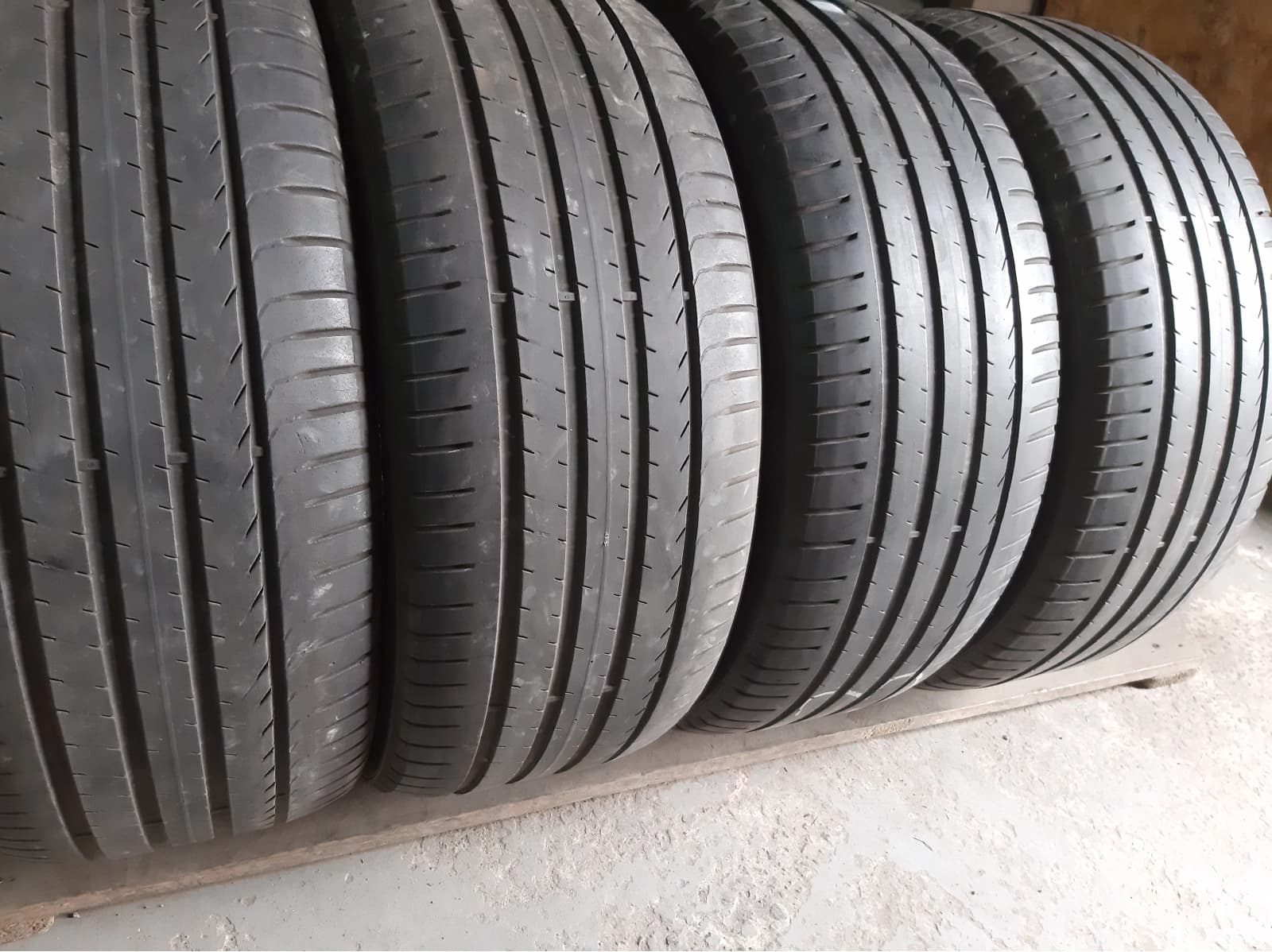 Придбати вживані шини Pirelli Cinturato P7 . 235/45 R 18 Вживані шини з Європи Pirelli Cinturato P7 . 235/45 R 18