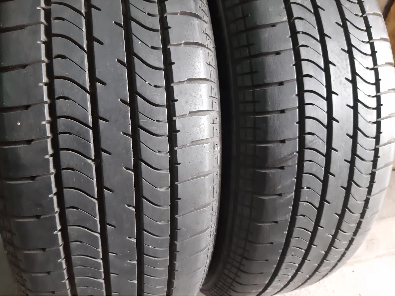 Придбати вживані шини Bridgestone Turanza ER-300 215/60 R 16 Вживані шини з Європи Bridgestone Turanza ER-300 215/60 R 16