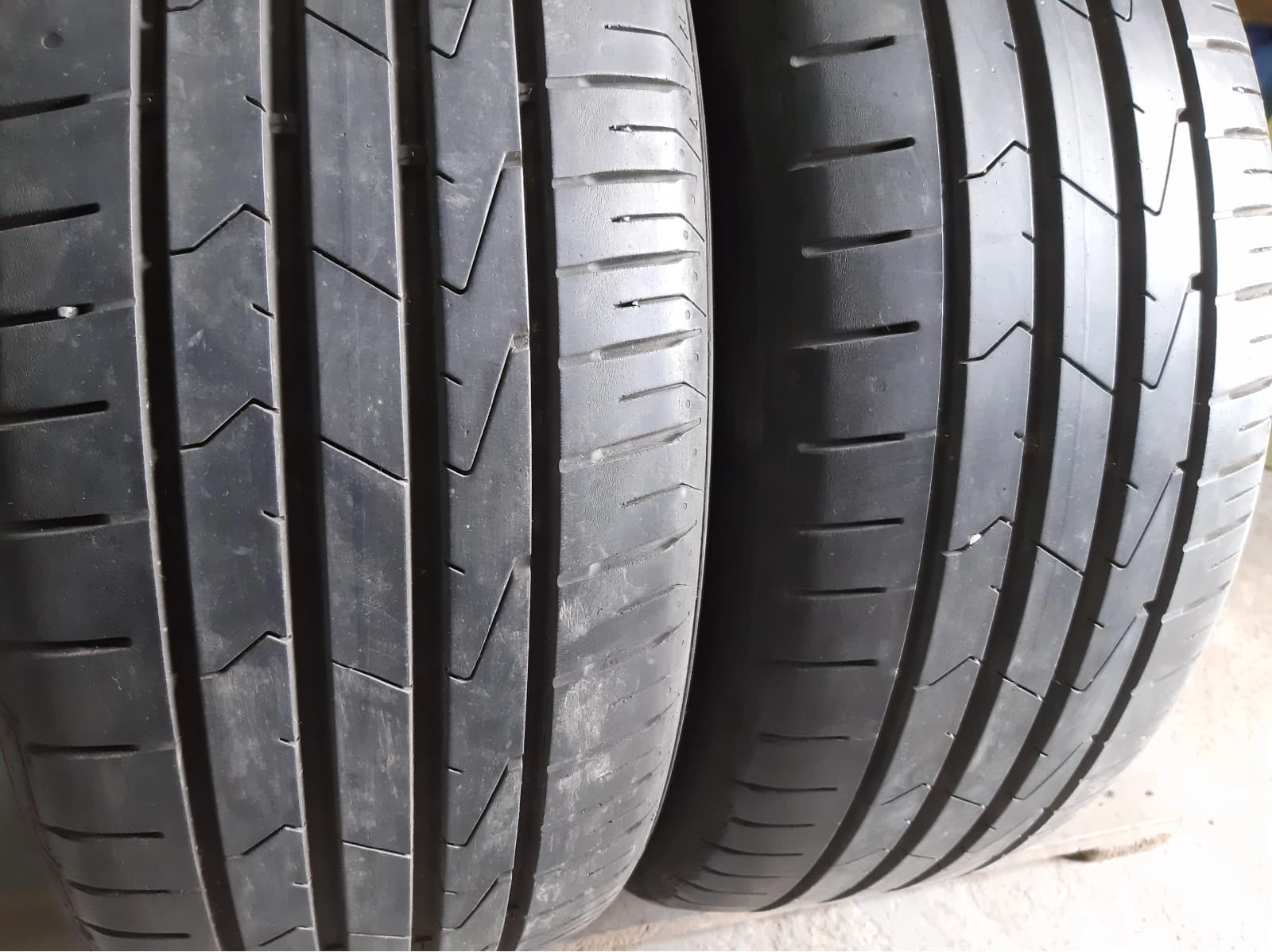 Придбати вживані шини Hankook Ventus Prime 3 / . 215/55 R 17 Вживані шини з Європи Hankook Ventus Prime 3 / . 215/55 R 17