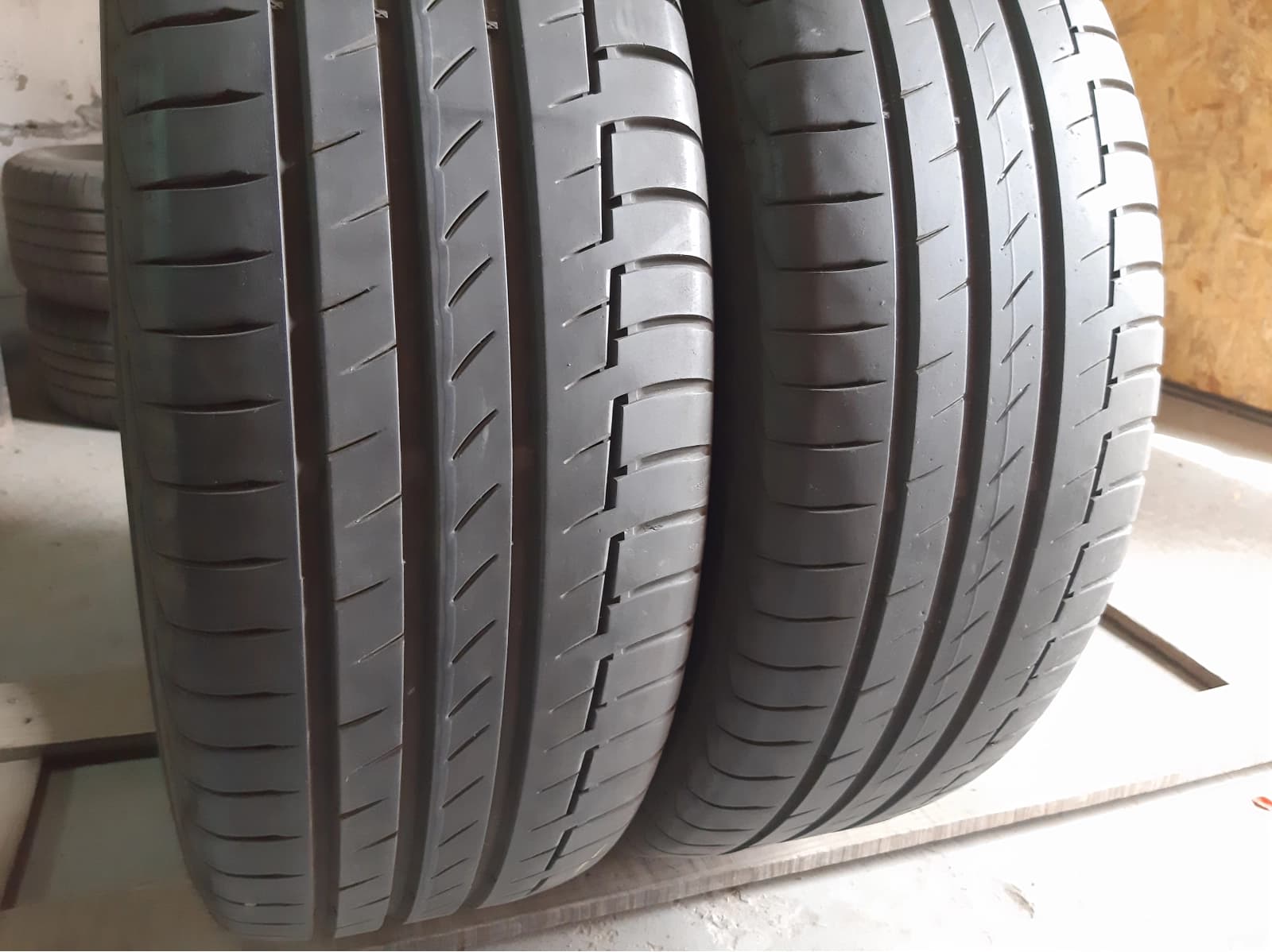 Придбати вживані шини Continental Premium Contact 6 235/60 R 18 Вживані шини з Європи Continental Premium Contact 6 235/60 R 18