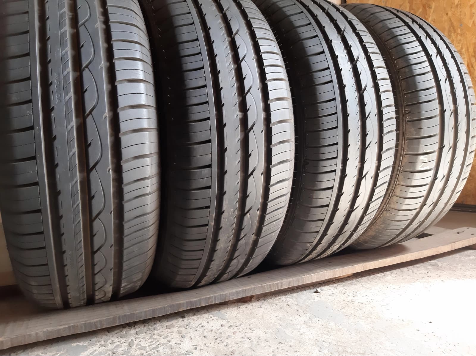 Придбати вживані шини Fulda Eco Control HP 205/60 R 15 Вживані шини з Європи Fulda Eco Control HP 205/60 R 15