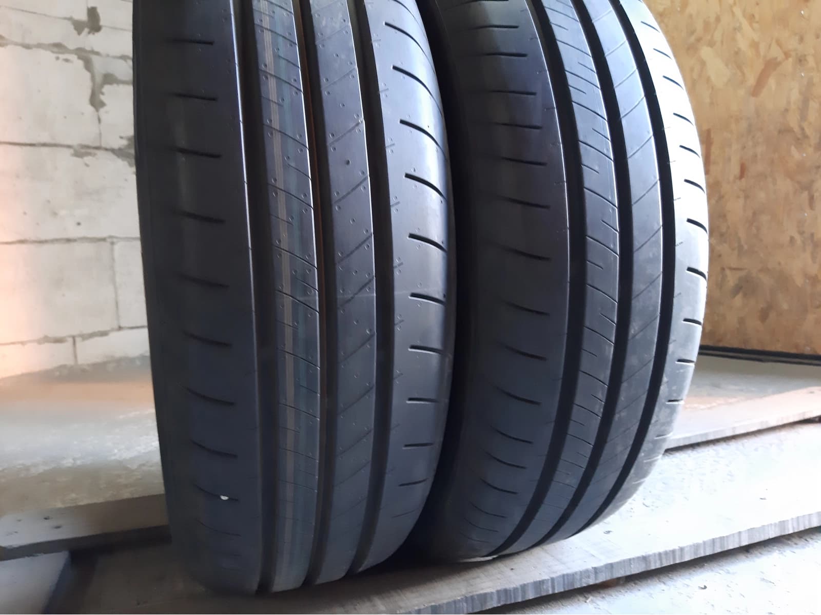 Придбати вживані шини Nexen N Blue S . 185/65 R 15 Вживані шини з Європи Nexen N Blue S . 185/65 R 15