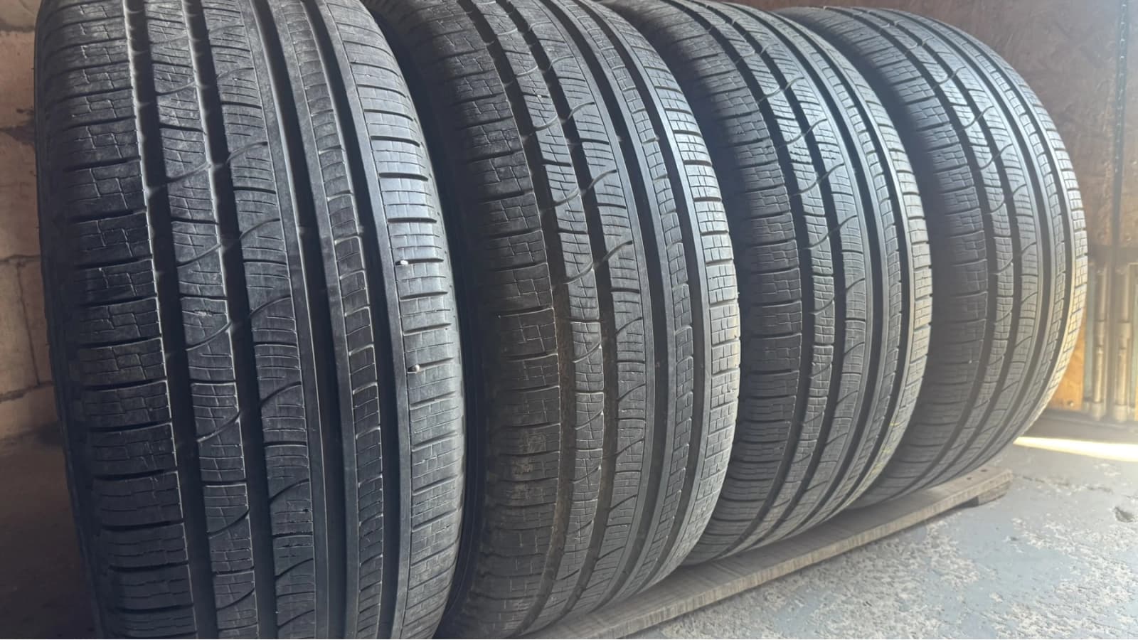 Придбати вживані шини Pirelli Scorpion Verde All Season 255/55 R 18 Вживані шини з Європи Pirelli Scorpion Verde All Season 255/55 R 18