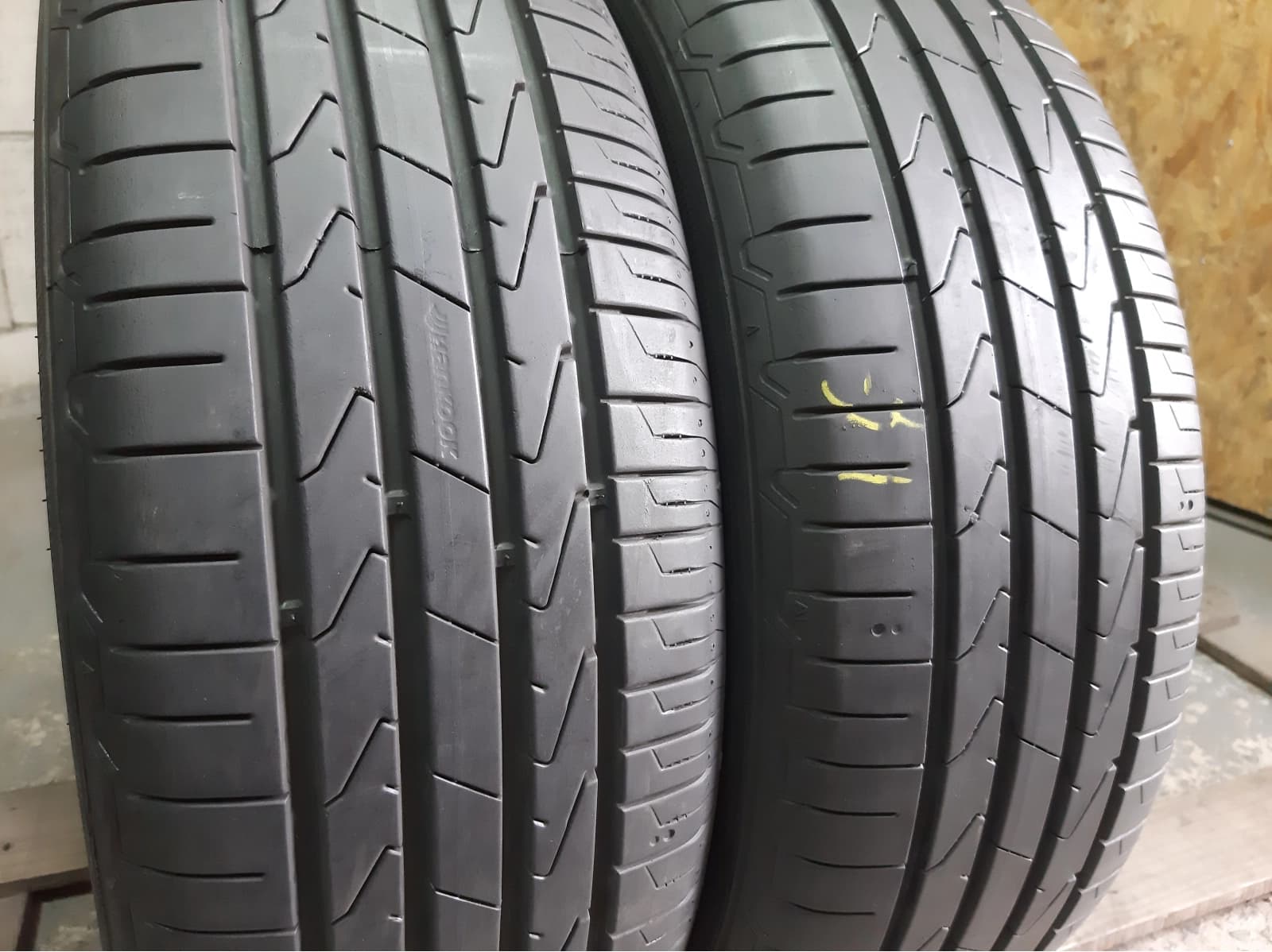 Придбати вживані шини Hankook Ventus Prime 3. 205/60 R 16 Вживані шини з Європи Hankook Ventus Prime 3. 205/60 R 16