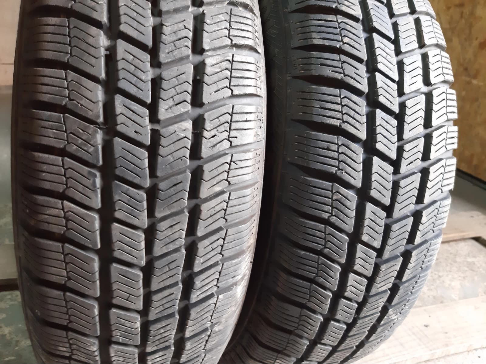 Придбати вживані шини Barum Polaris 3 175/65 R 14 Вживані шини з Європи Barum Polaris 3 175/65 R 14