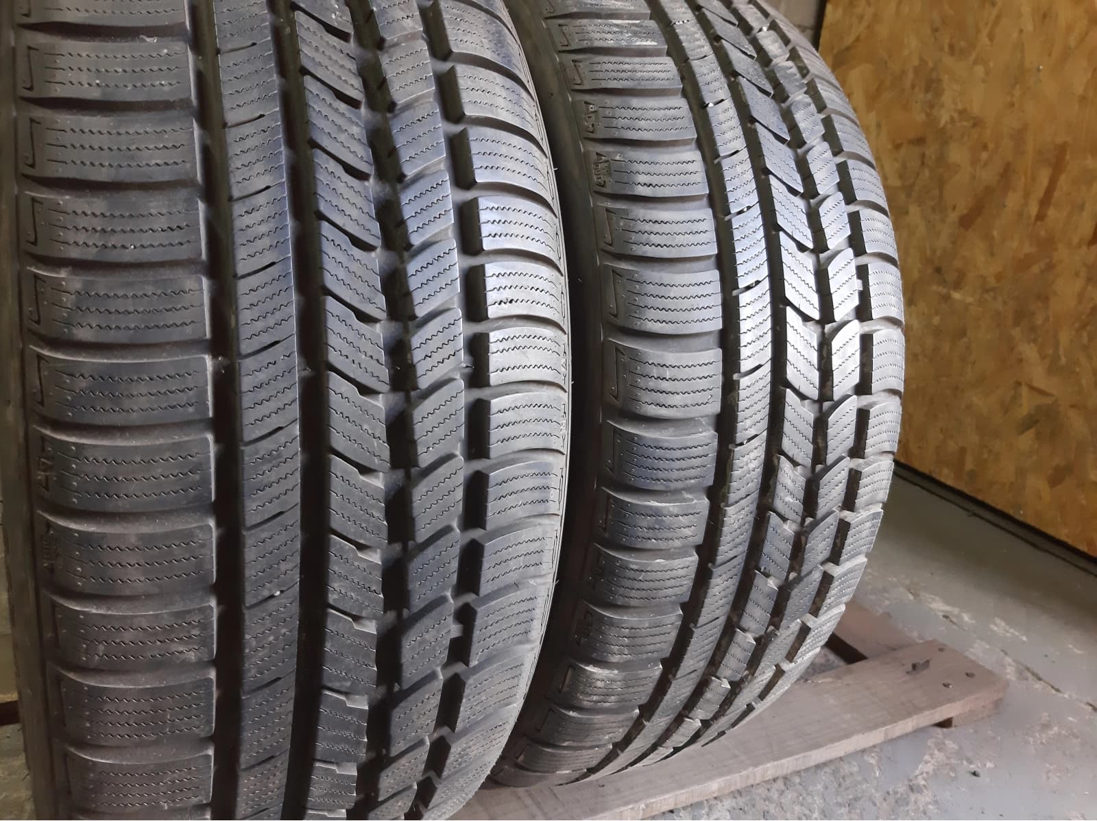 Придбати вживані шини Nexen Winguard Sport 225/45 R 18 Вживані шини з Європи Nexen Winguard Sport 225/45 R 18