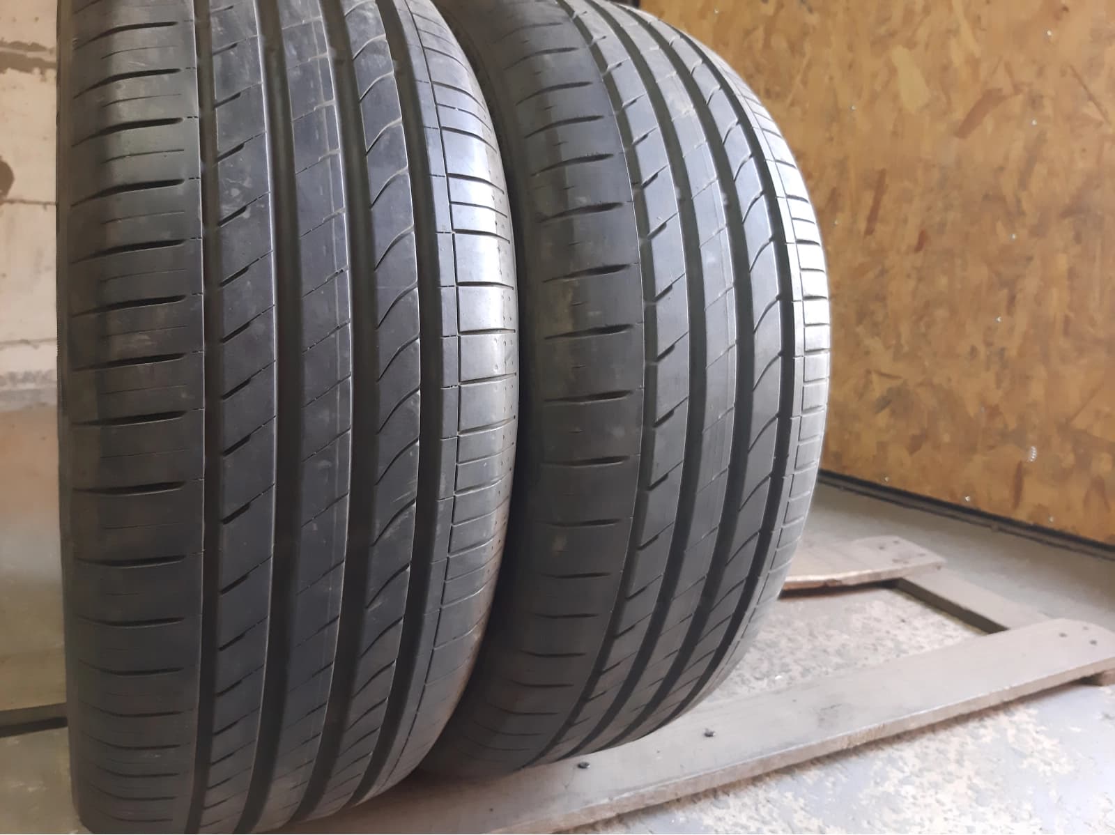 Придбати вживані шини Nexen N Fera . 205/50 R 17 Вживані шини з Європи Nexen N Fera . 205/50 R 17